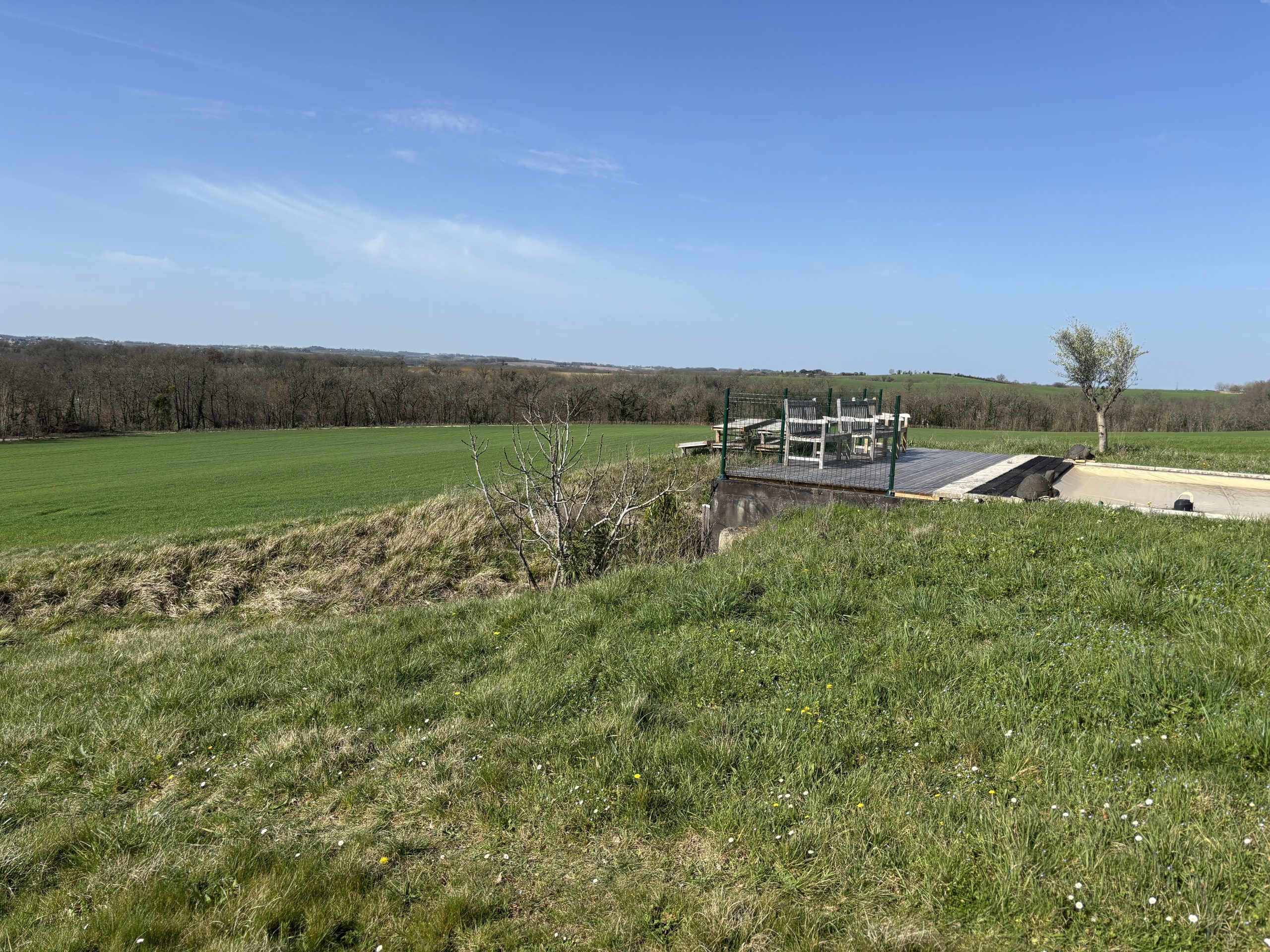 parc-piscine-mauroux